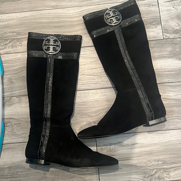 Tory Burch Sabina Boot Black Suede/Snake - Picture 1 of 3